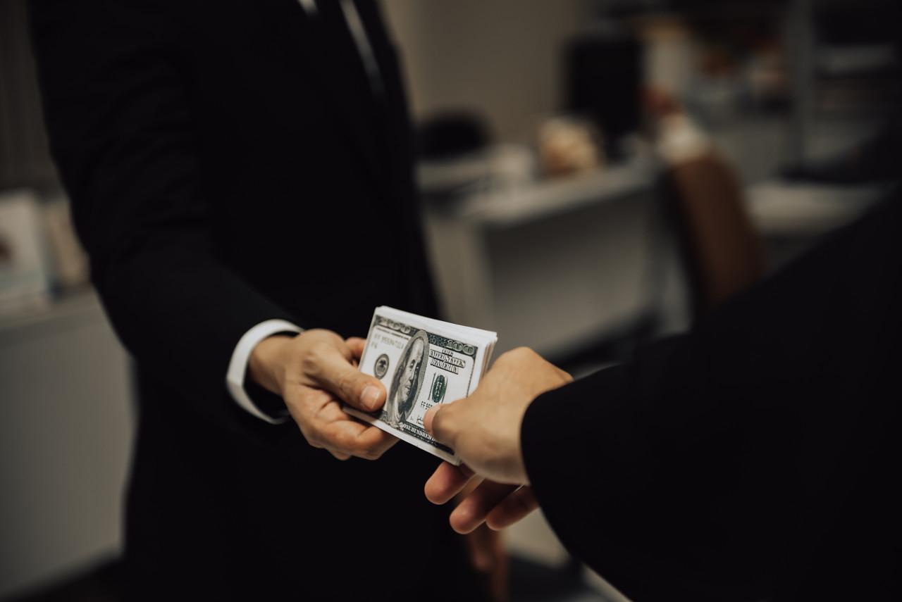 迪尔克？通过葡萄牙的外国银行行长和德国商业银行