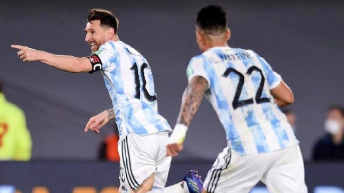 直播 阿根廷vs乌拉圭_第17分钟德佩的远射稍稍偏出