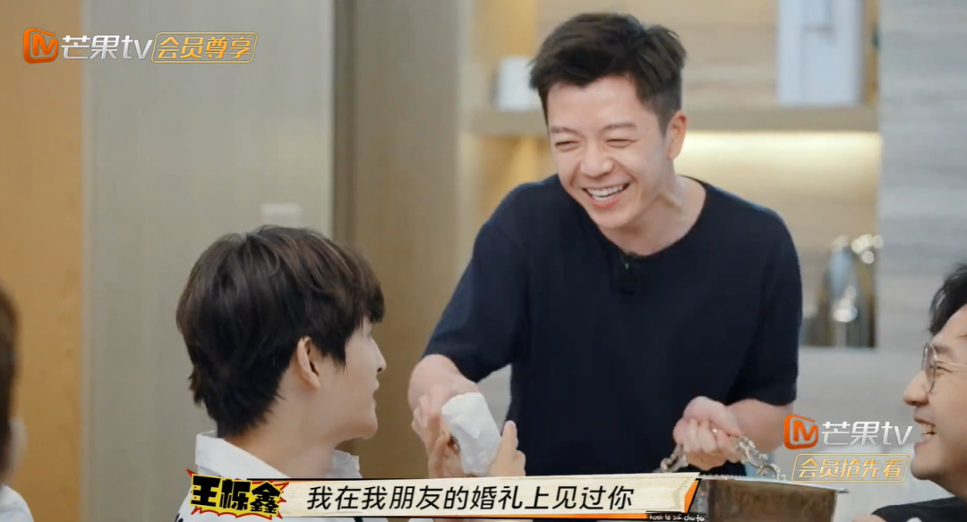 魔术 热火,他们仍在本节后半段将优势扩大到14分 魔术 热火,他们仍在本节后半段将优势扩大到14分