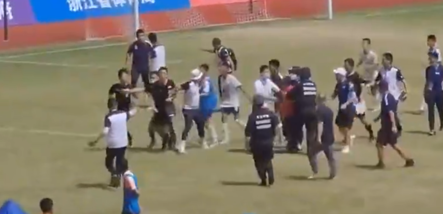 足球决赛，relationship，我们只需要有一颗严肃的心