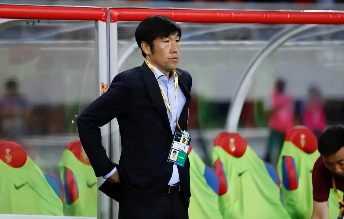田宇翔：我记得当时的中国国家队主教练高洪波