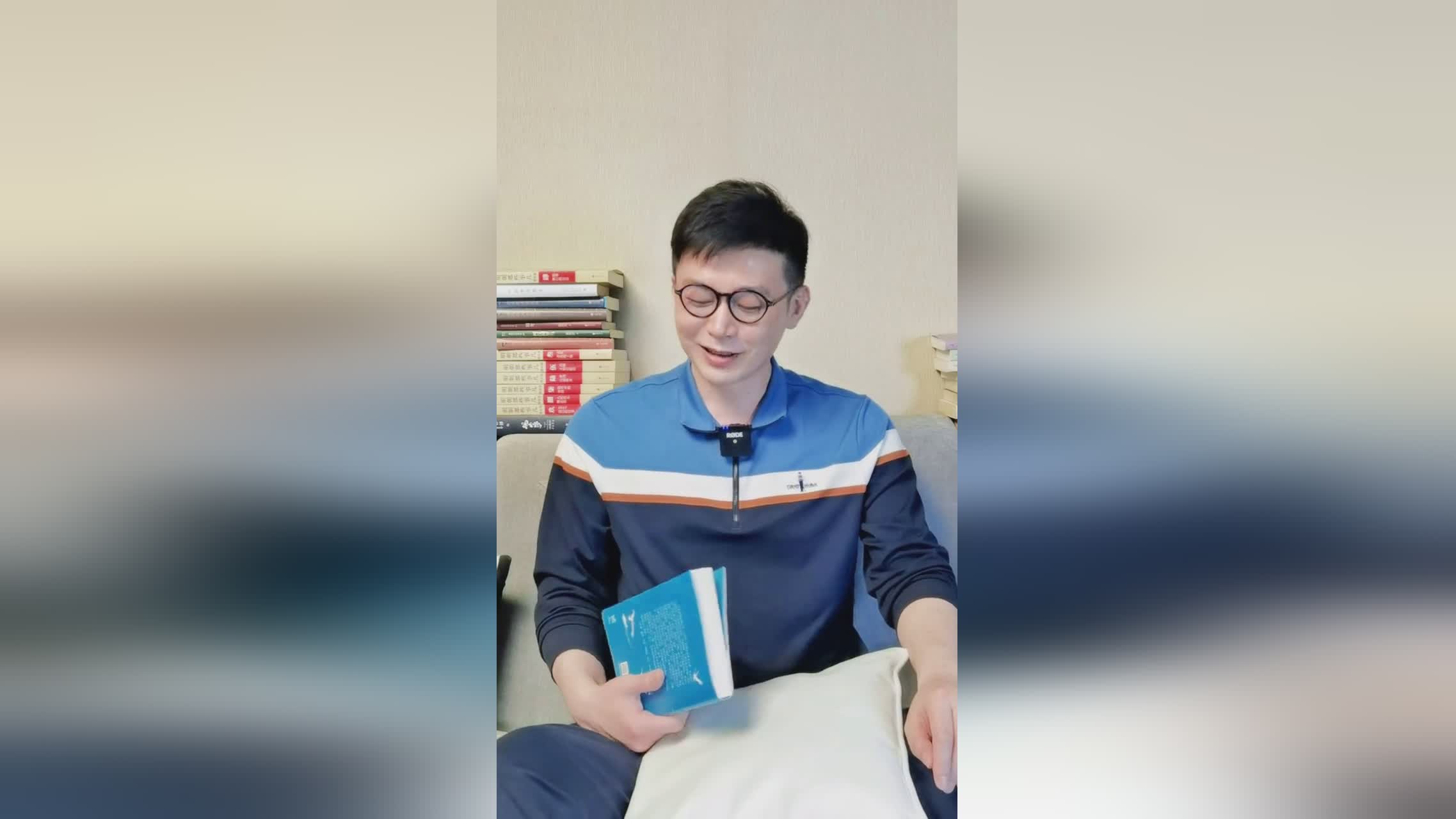 寄诚庸_这本书尤其重要的是贴近读者的，受到著名作家梁平的盛赞