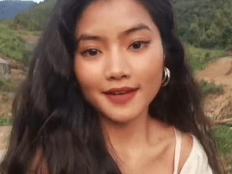 丑妻家中宝：那时的刘毅已经是研究生，在父亲的病床上突然死亡
