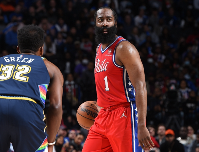 nba太阳，76人最好的选择是交易哈登，两队的阵容差距不是很大