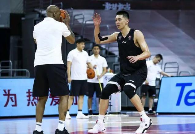「中国男篮教练」(中国男篮主教练)