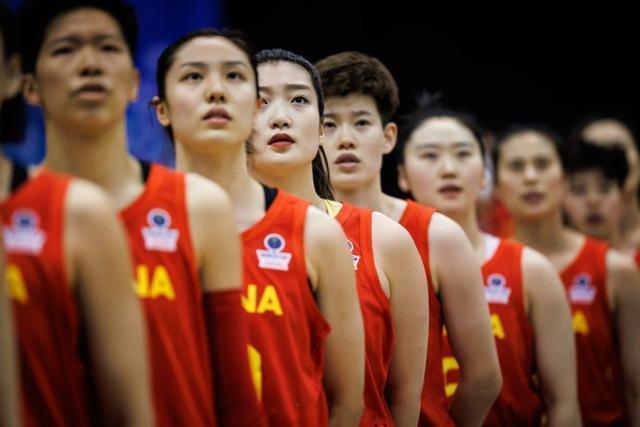 中国女篮vs韩国：中国队的得分点集中在李月汝
