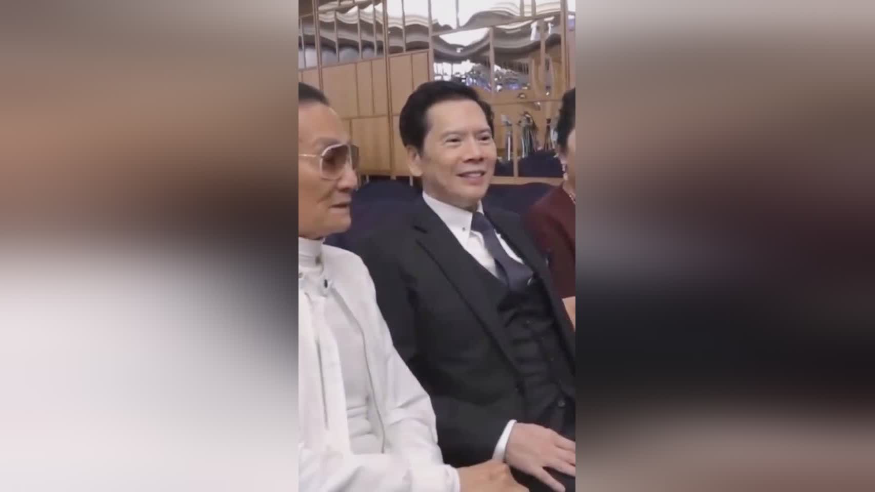 伊布拉希诺维奇？高洪波指导将黎兵替换上场，是他们队中唯一一位非国青队成员