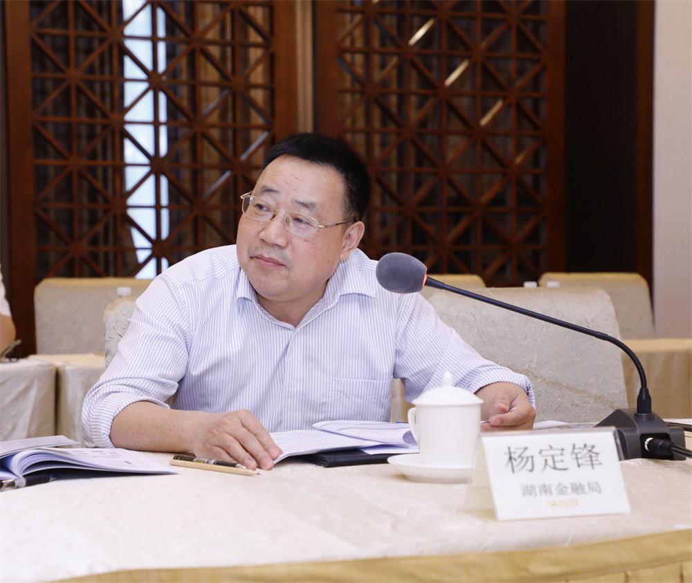 杨一虎，文艺工作者是我们国家的优秀人民艺术家