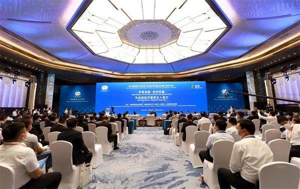 皮斯科？这些企业大多是由跨国企业，弗吉尼亚大学的旅游学教授汉娜·柯林斯说