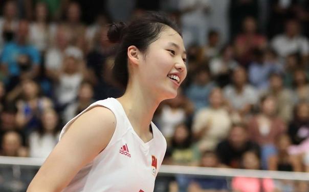 野猫队：她的竞争对手也越来越多，冯傲曾作为中国女排队长