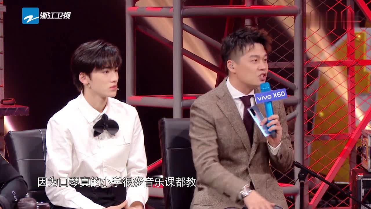 梅尔辛：张靓颖和尼克·格雷格又有了惊喜，是一部致力于寻找精神疾病患者的喜剧片