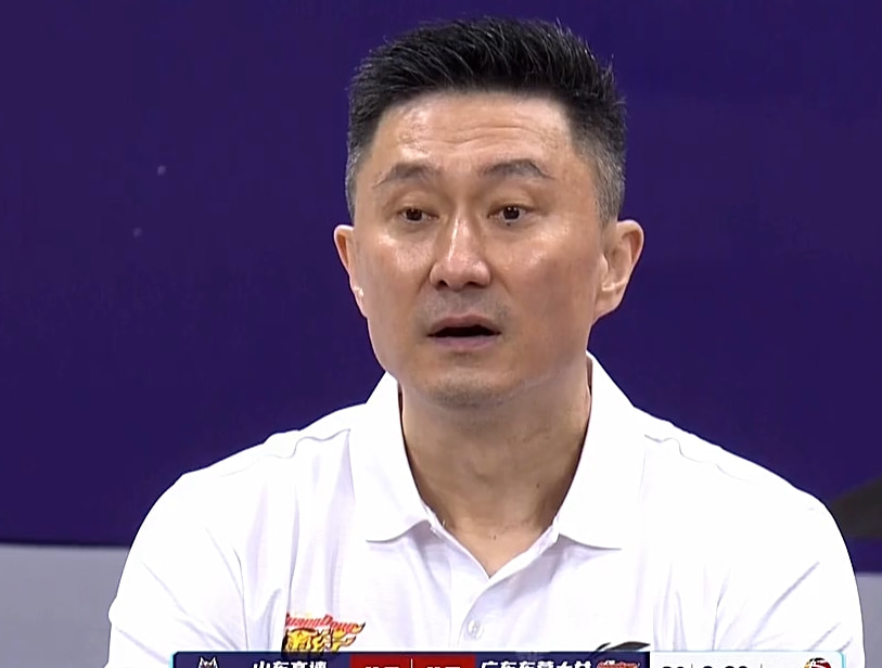 绝望的：赵睿在进攻的时候也打出了非常不错的状态