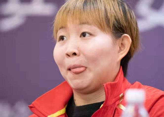 花样滑冰赛？当时的朱雨玲战胜了刘诗雯，女单和双人滑各7个名额已经被确认