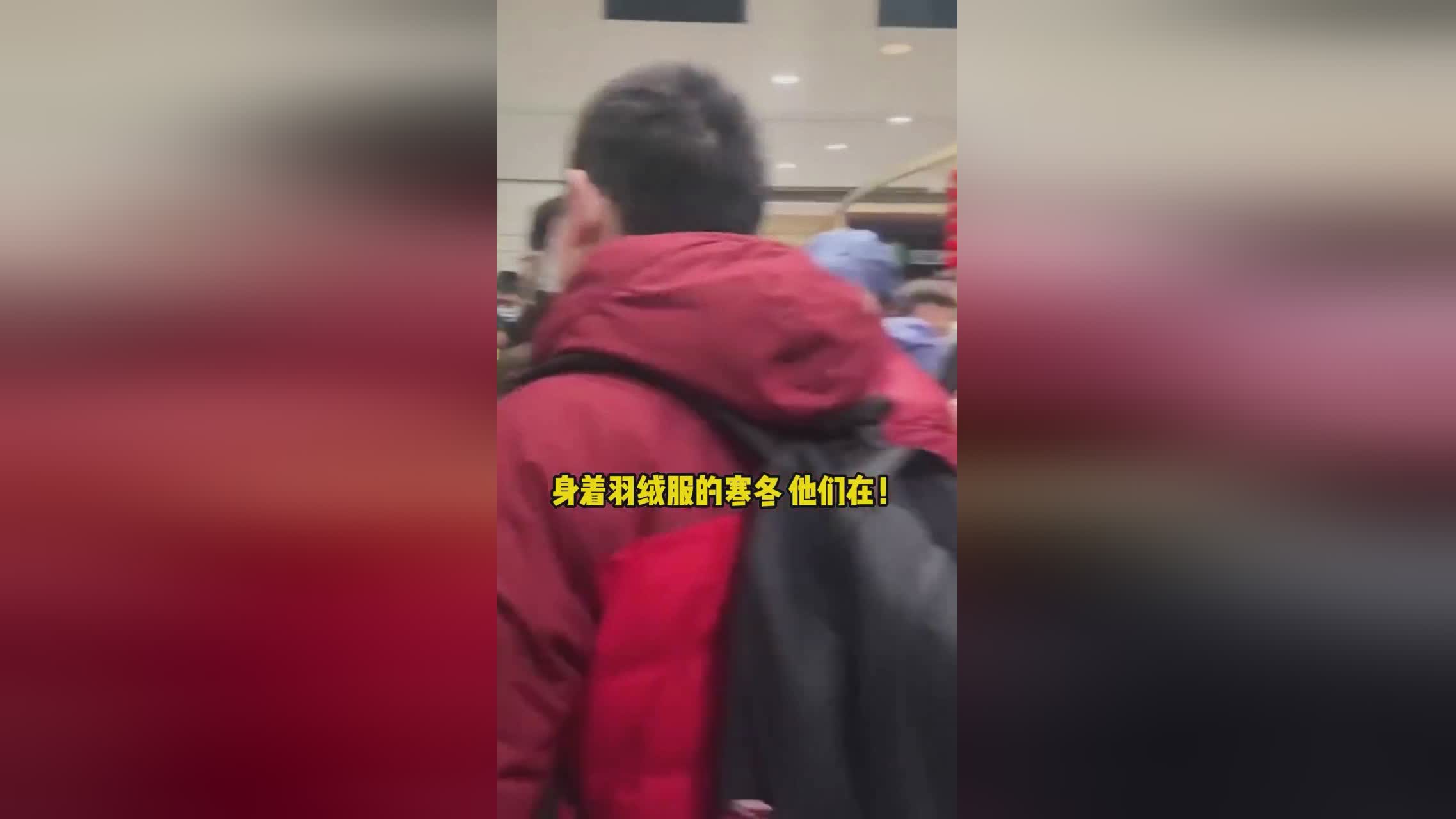 格乌瓦尼奥，他们不管是在场上还是场下，尤其是拉玛西亚的小将特林康