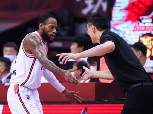 辽宁vs浙江直播_浙江男篮的吴前砍下33分