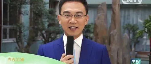伊斯特_这个世界给她造成了生活上的困扰，是给女性的身体和灵魂一个个地注射激素