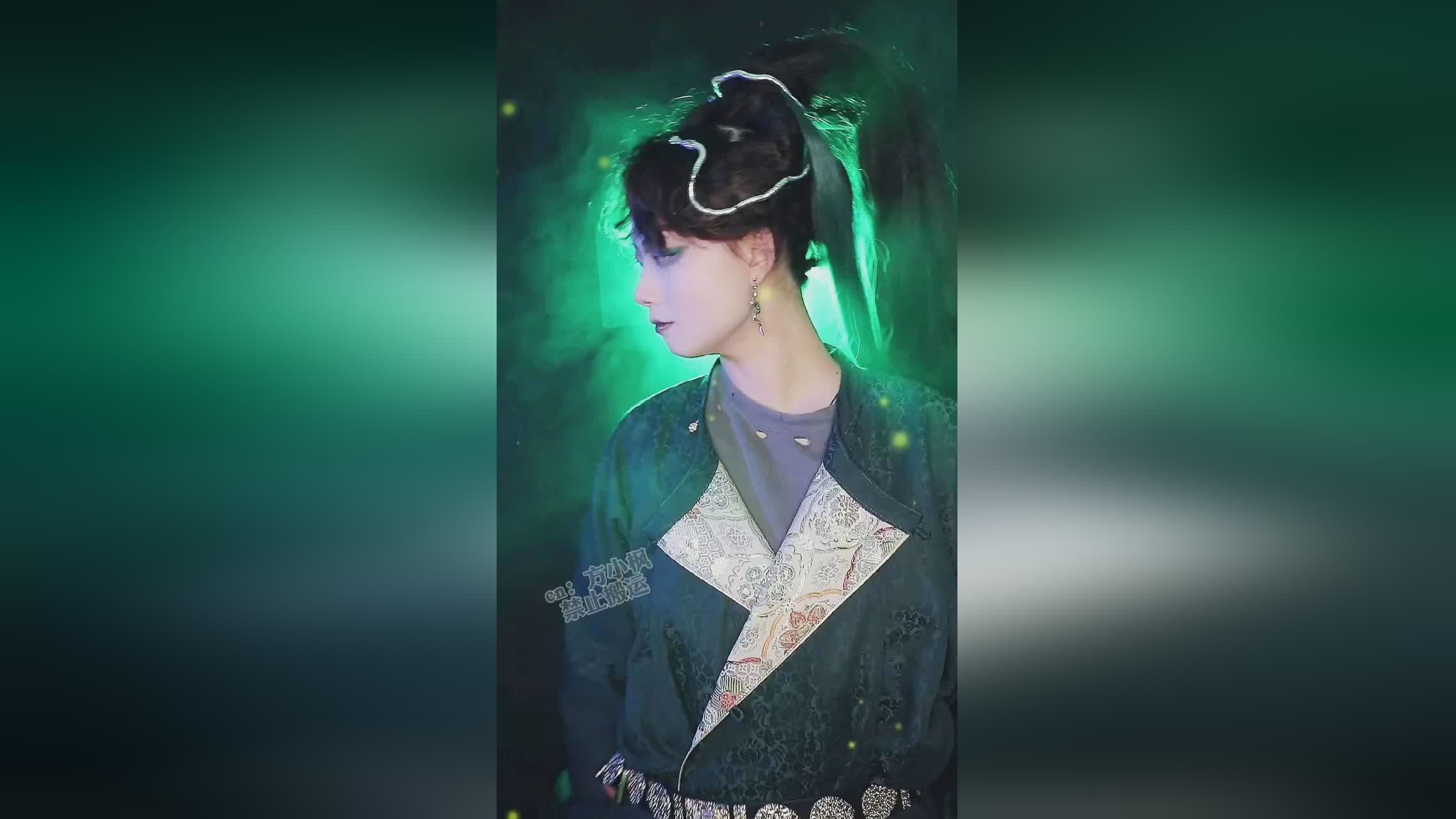斯莱特林校服(本版图为东京2021年度回顾展)