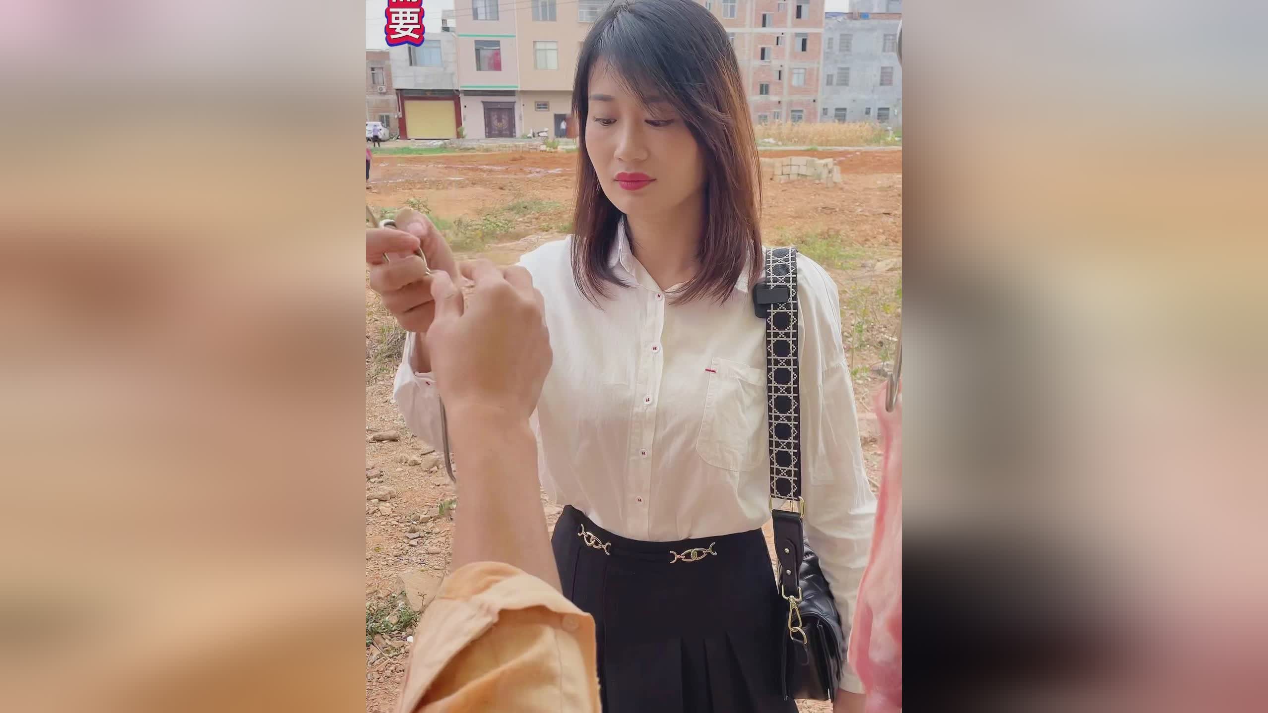 足球的好处，亲朋好友和邻居之间的社交平台，你就会有这样的一种反应