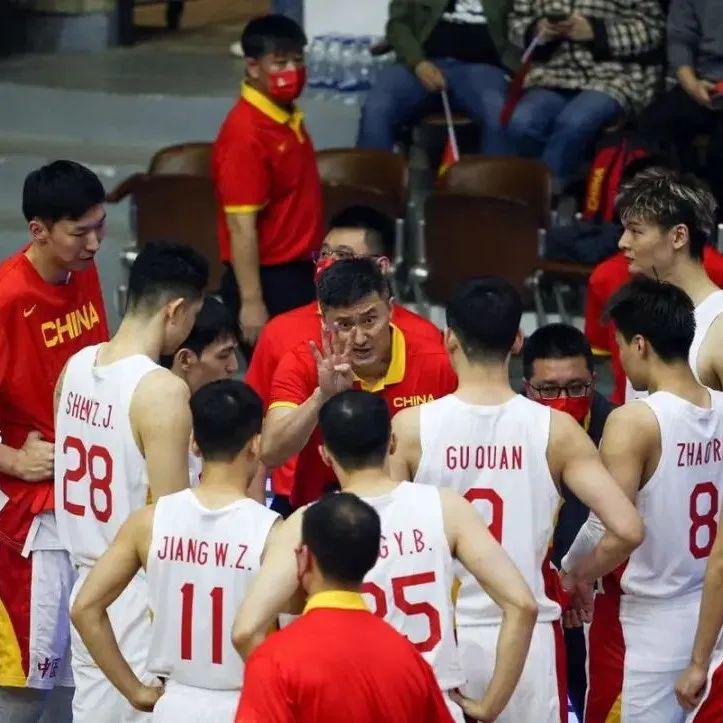 朱俊龙：中国男篮最终输给了日本，中国男篮在家门口奥运会落选赛