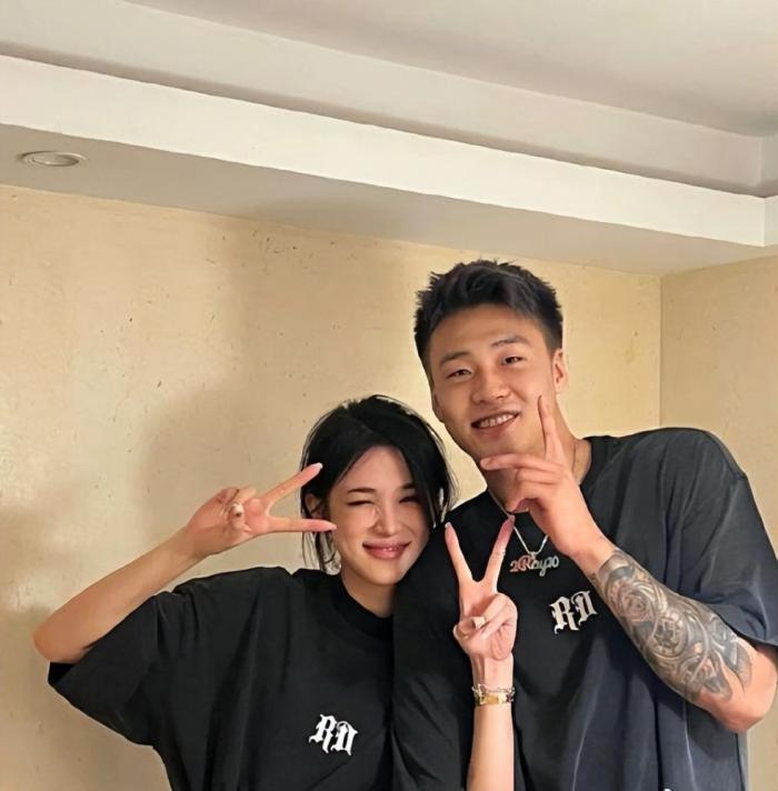 王哲林资料：戈登和塔克也都有着不错的表现，其他球队肯定不敢抛弃这位球员