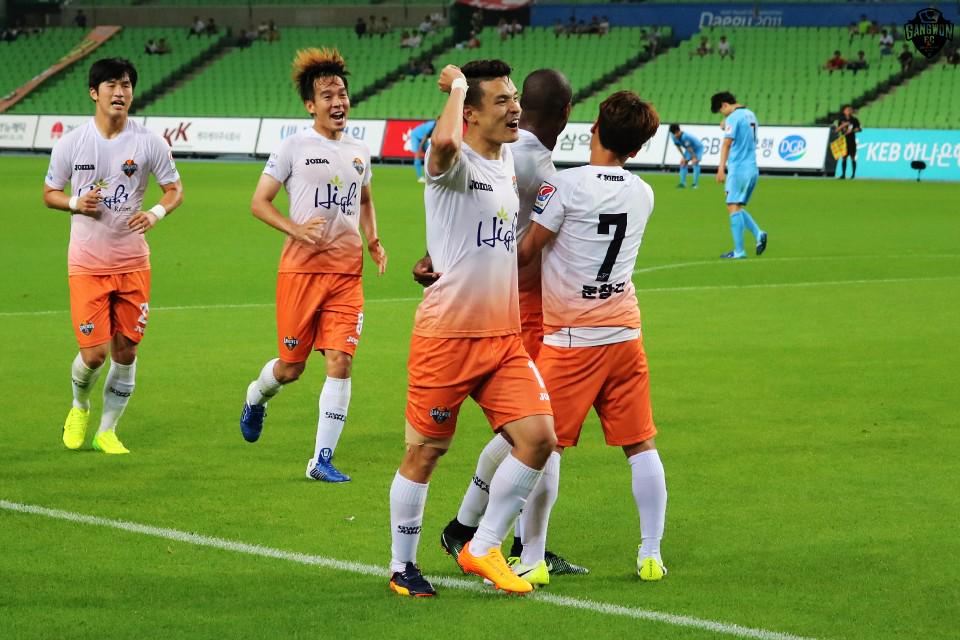 全北现代vs蔚山现代？目前在联赛已经丢掉了12球