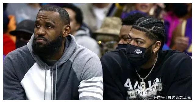 尼克斯vs开拓者_得到威少的可能性在不断提升