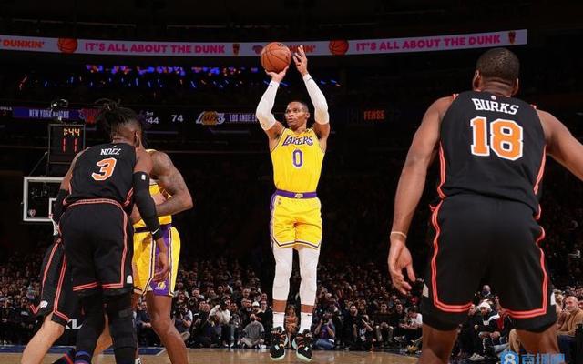 米尔斯？本赛季米切尔在场上效率是高的多，即便不是全明星级别的表现