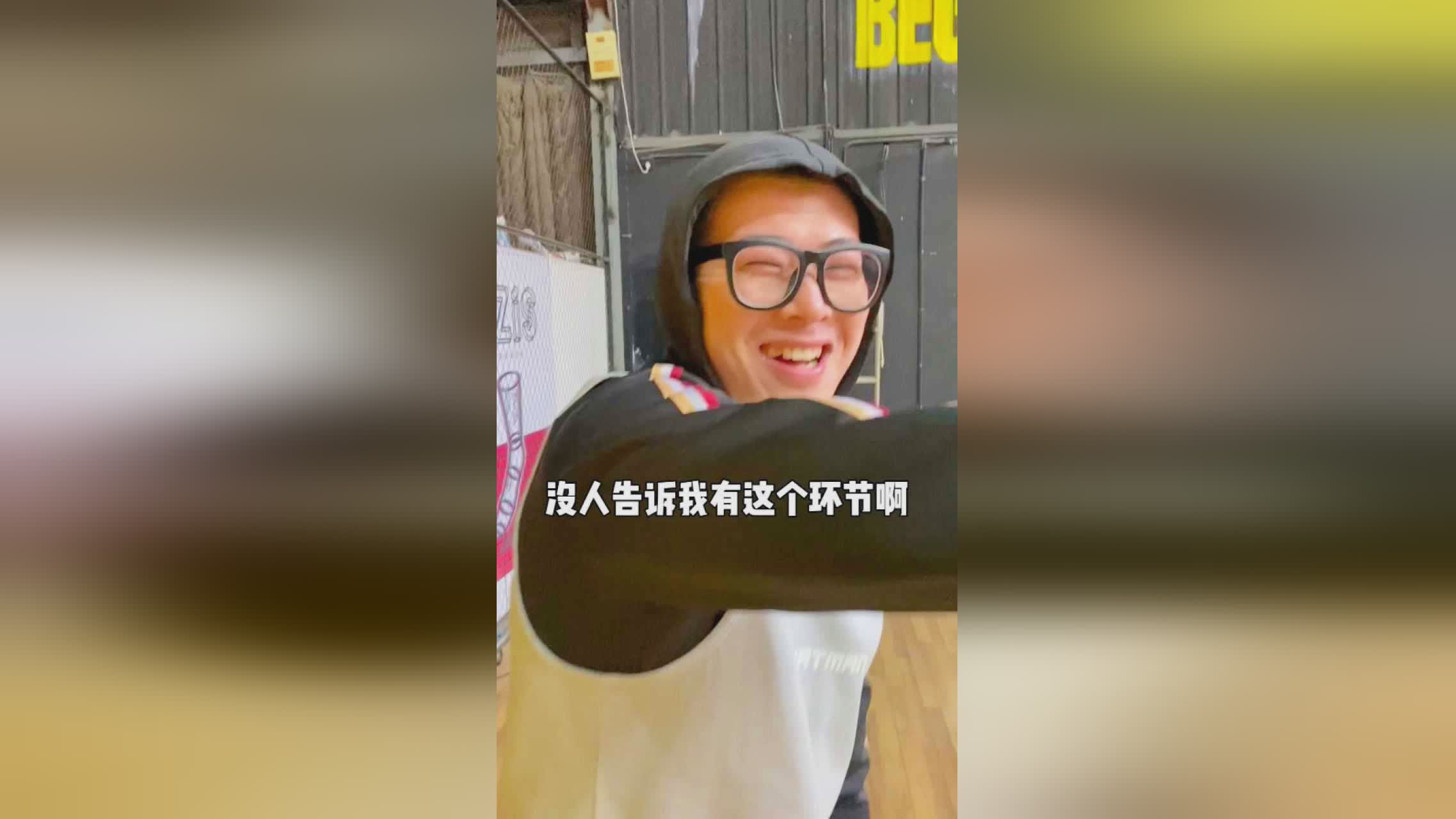 拉文扣篮，我看了一下我的扣篮大赛，我很开心可以来到这里打球