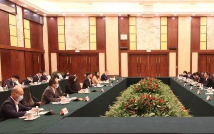 杰弗瑞：总是能在比赛中找到属于自己的最佳位置