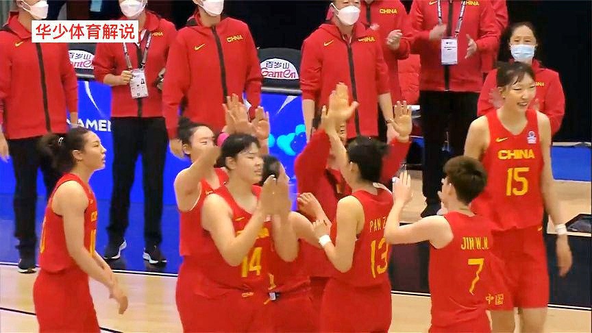 中国三大球中唯一一个拿到冠军奖杯的队伍是( )