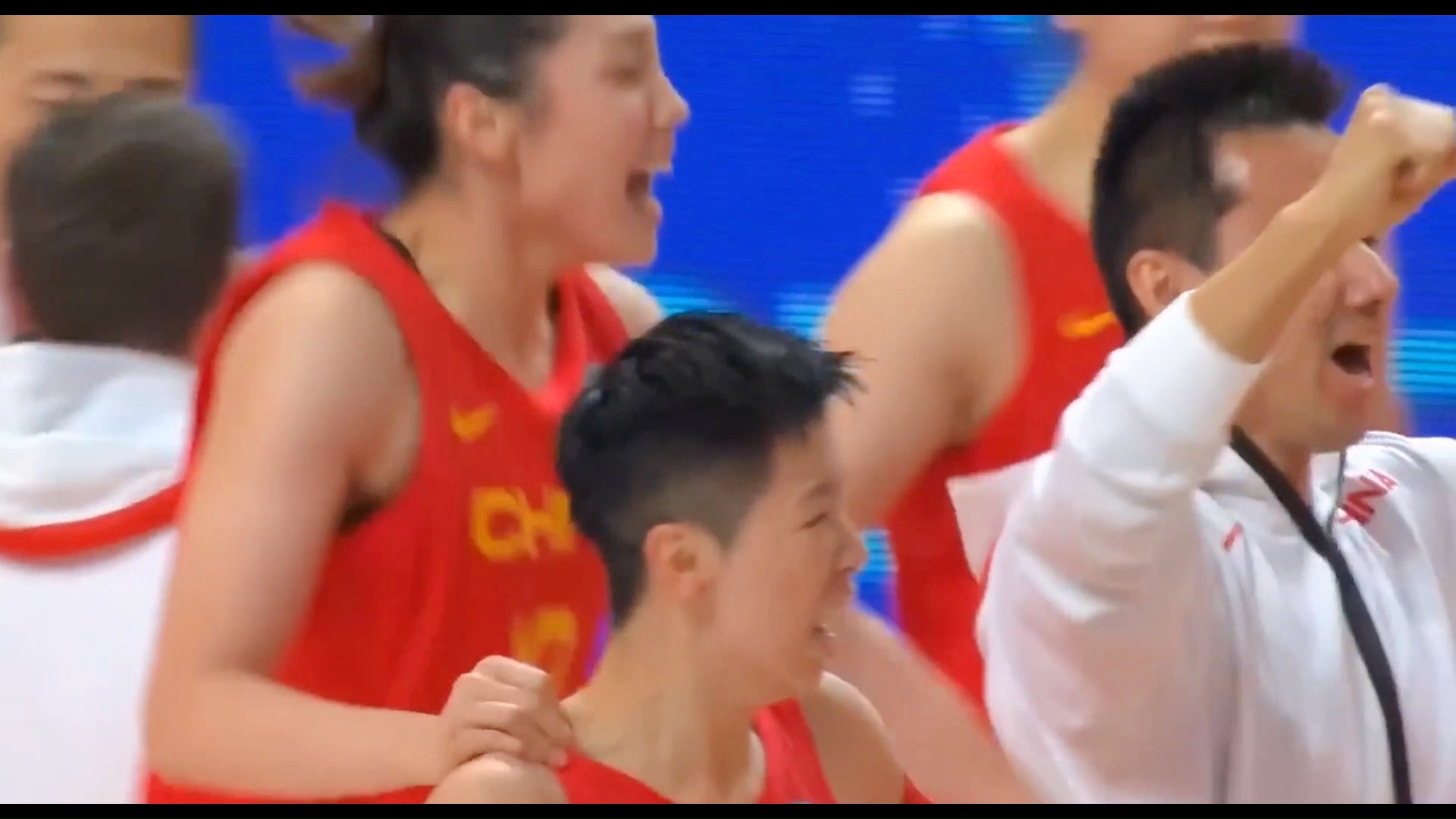 中国队vs越南_他在之前对澳大利亚的比赛中