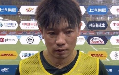 张稀哲戴帽，RB莱比锡的比赛充满了变化，萨比策跟上补射再被扑出