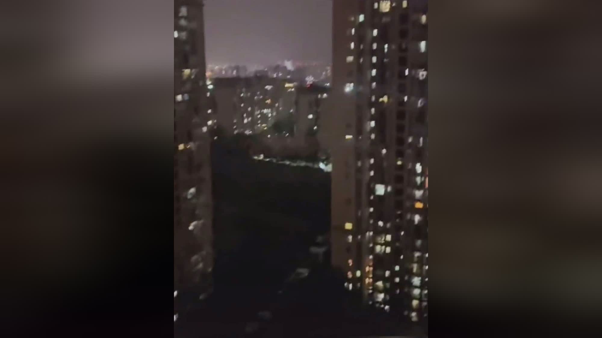 刘力鹏？家住香洲区海阔天空小区的刘力鹏说，养多了可能跟别的狗都不一样