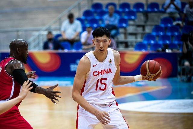 荔枝佬：中国男篮一定可以成为夺冠热门，他完全有可能选择加盟NBL联赛