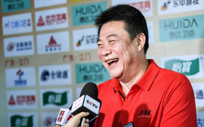 郎平婚姻？辽宁女排又陷入了无人可用的尴尬局面呢