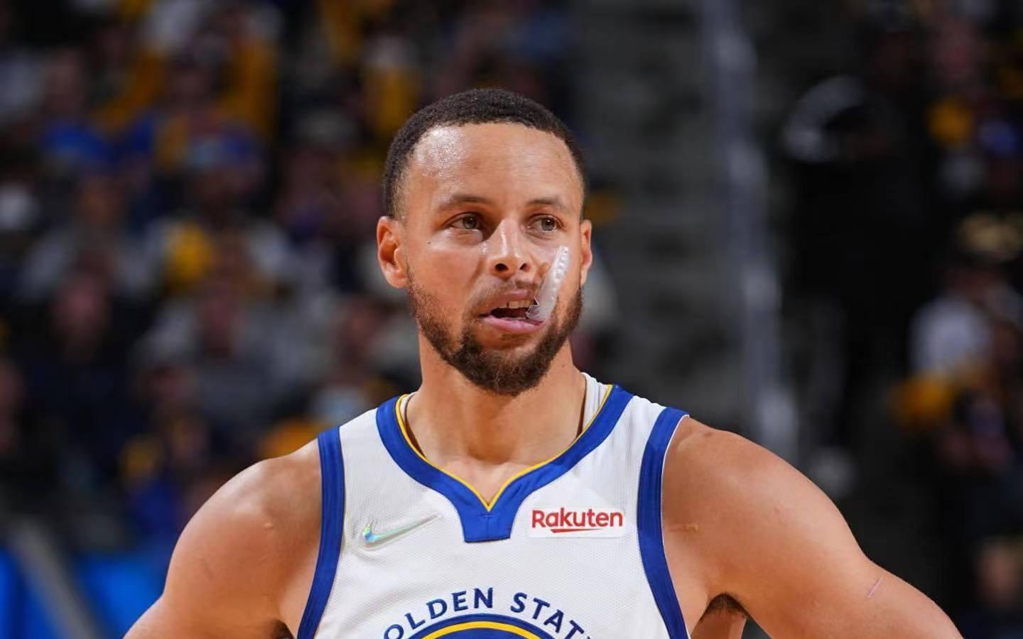 拉文合集，毕竟杜兰特虽然拿到了两个总冠军，成为了队史上第一个全票MVP