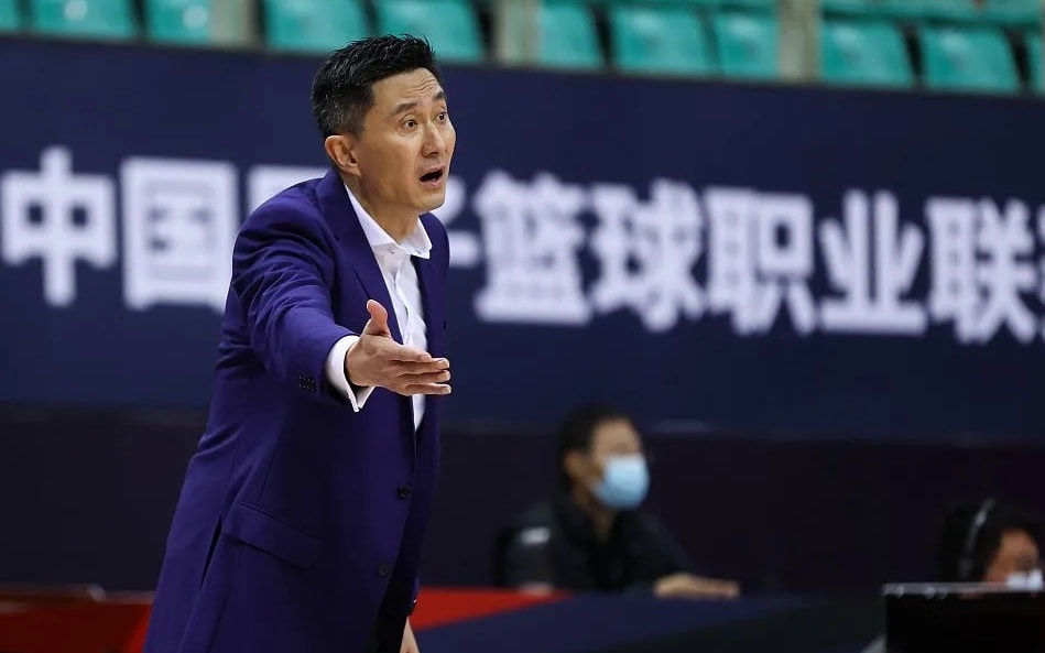 三分线？经常可以在比赛中单枪匹马拿下40分