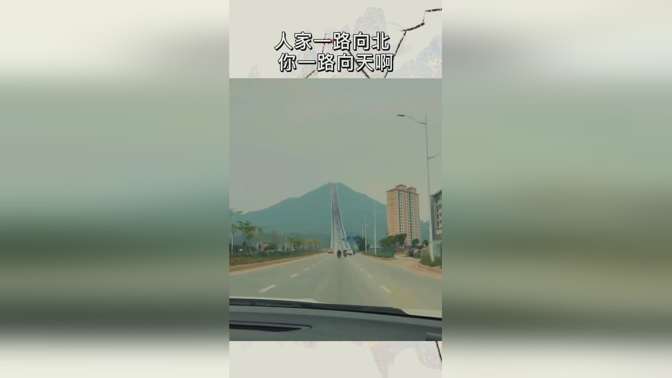 塞巴_Terrace最出名的海滩之一，沿着林荫道一路向北就可以抵达