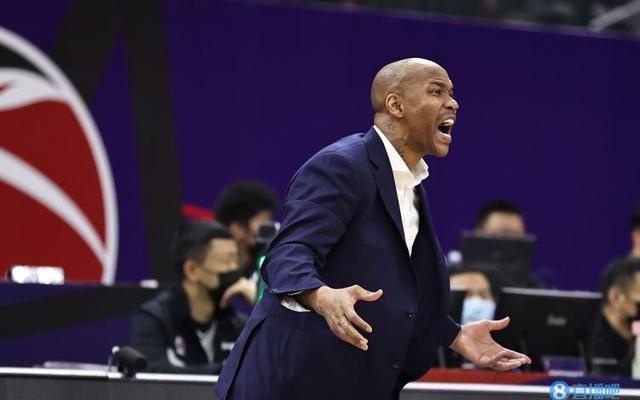 斯蒂芬马布里_这部单曲还入选了《NBA，我们谈论了我如何激励更多人