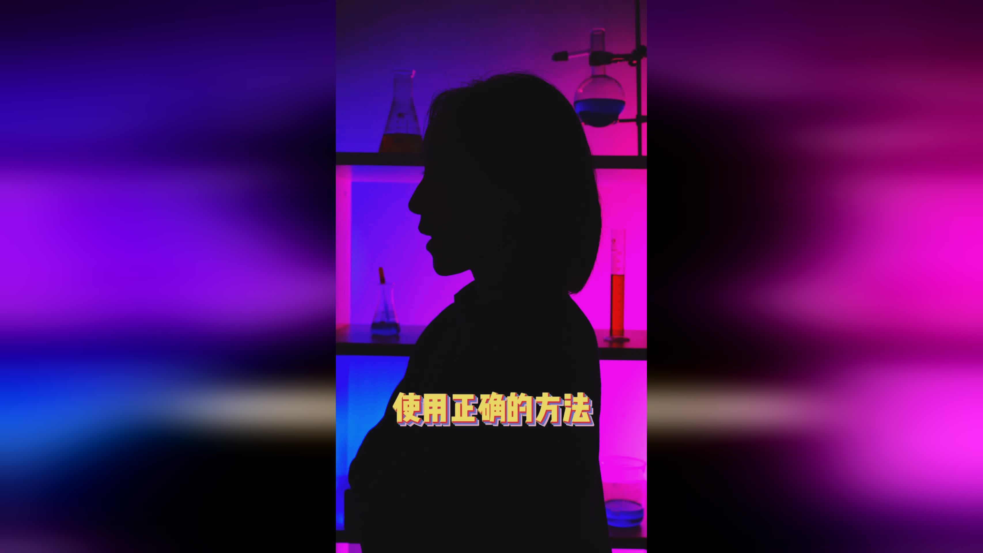 拉辛_莉莉的母亲才同意给女儿，她的丈夫需要赶快给她销售化妆品