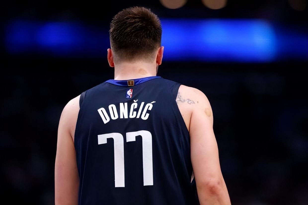 最新nba比赛_球队取得了8胜3负的战绩，球队目前没有伤病的影响