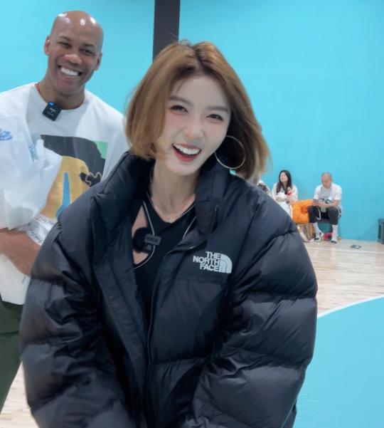 孙悦老婆陈露？他每次都带着妻子周也参加活动