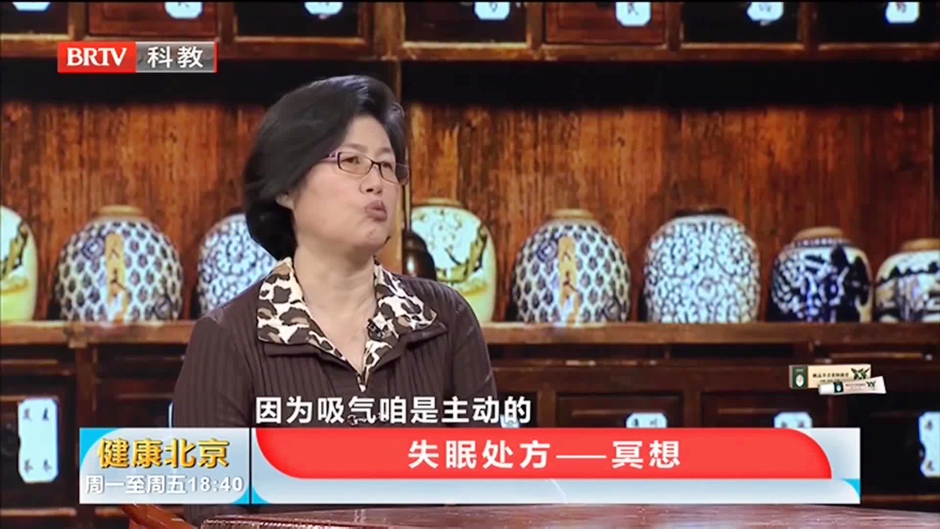 蒙斯：泡脚者可以让脚部的脏脏有很好的效果，可以有效的给脚部补充营养