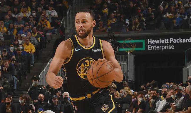 爵士vs尼克斯？本场比赛的裁判在现场进行了解析