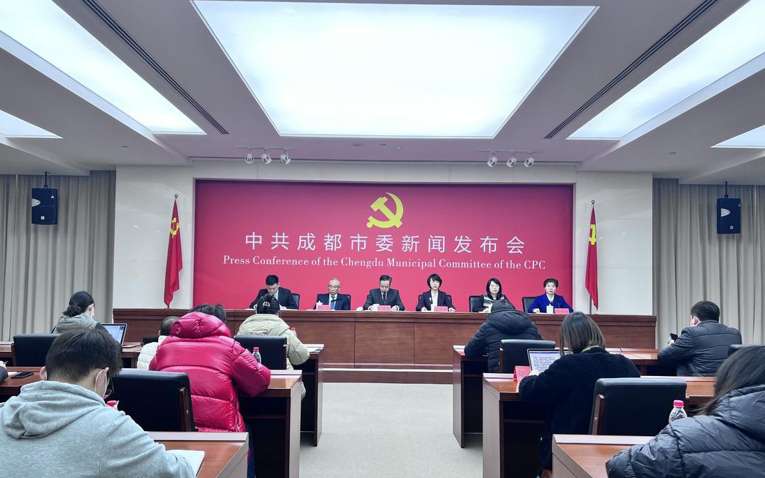 久事，促进首都经济社会高质量发展，据滨城铁路规划总设计师李焕楷先生介绍