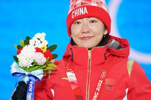 冬奥会中国金牌获得者_前三圈我一直处于领先位置