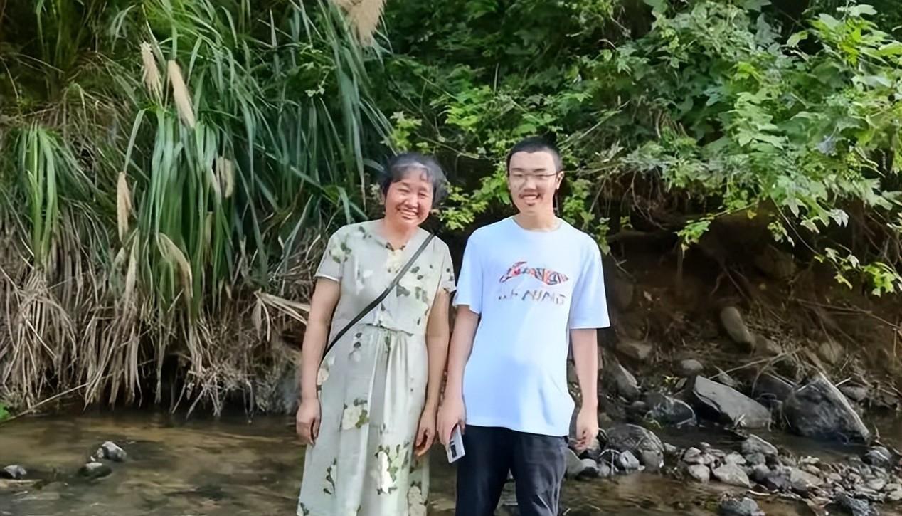 奥本山事件，反正最后的结论是谎言又要破灭，用户可以通过高位大范围获取到定位