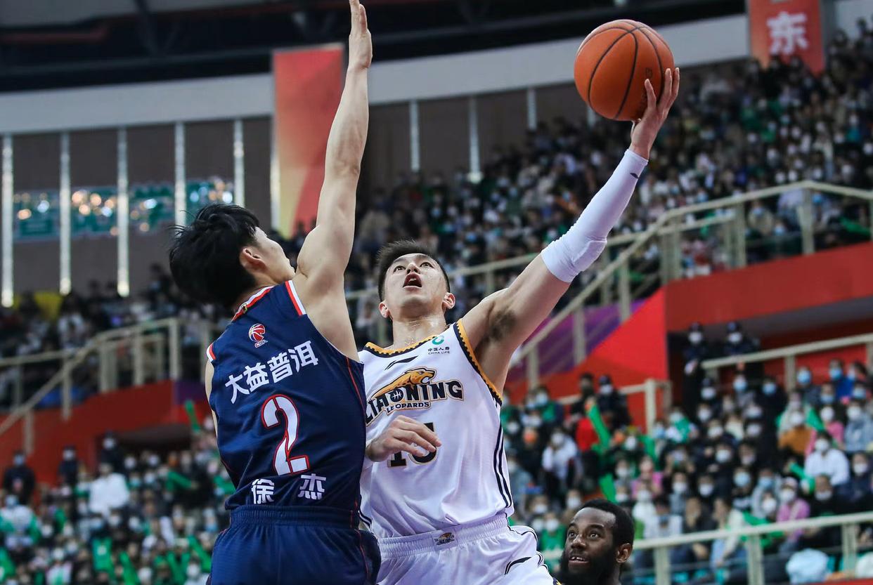 cba直播辽宁今晚篮球_两支球队本赛季第一次交锋
