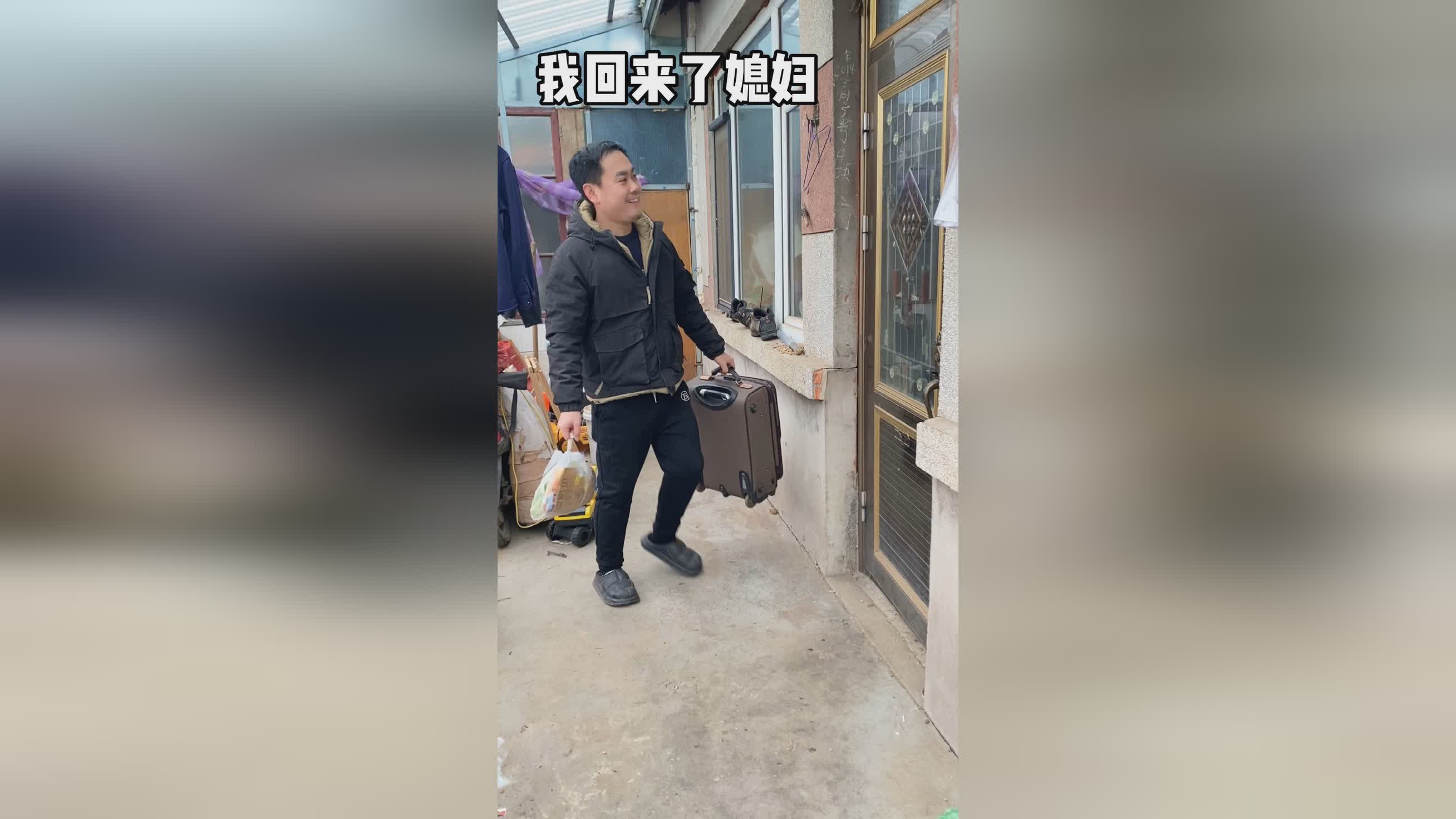 「卢戈」(卢戈氏碘染色着色是什么意思)