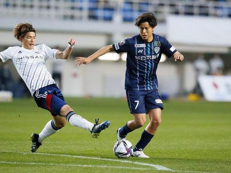「广岛三箭vs横滨fc」(广岛三箭vs横滨fc预测DS)